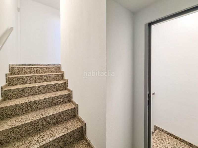 Foto c9fe9c9c-5b42-45eb-849a-250f4c414756. Piso apartamento a estrenar con terraza, garaje y trastero a 170 m de la playa en Águilas