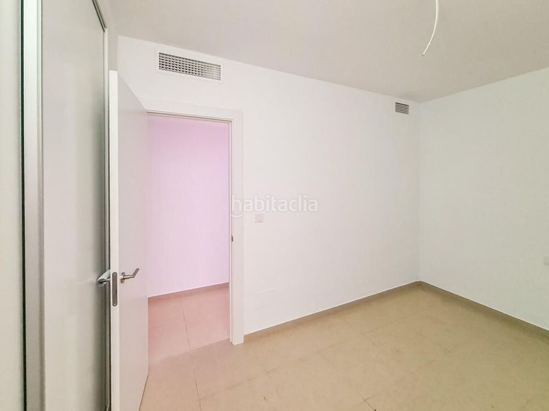 Foto cba3e2c3-f67e-4627-98f4-69b4a998fb1b. Piso apartamento a estrenar con terraza, garaje y trastero a 170 m de la playa en Águilas