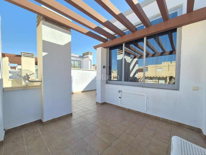 Foto 0f05f3fb-497d-4c33-8a10-58a47b48a7b9. Àtic amb aparcament piscina a Puerto Rey Vera