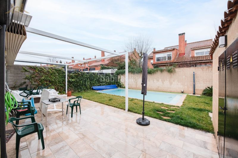 Foto 115506d9-1860-4391-8d42-f25c353e4b22. Maison jumelée dans calle simone de beauvoir 32 dans Rivas - Vaciamadrid