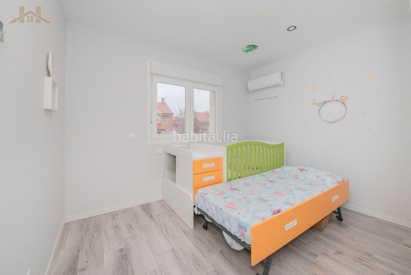 Foto 59065ab7-6c41-4273-9c24-e473ca0f5cad. Maison jumelée dans calle simone de beauvoir 32 dans Rivas - Vaciamadrid