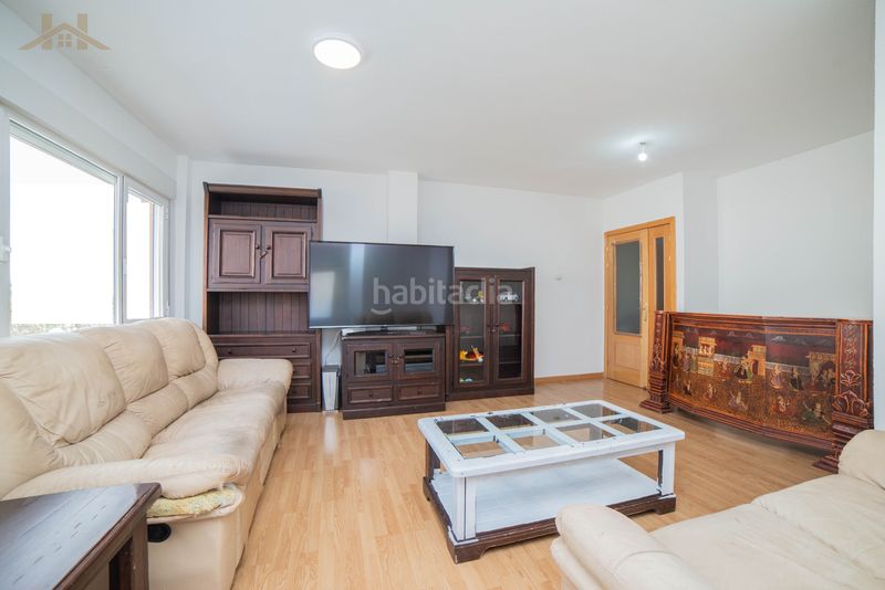 Foto 749f3f14-3218-42ed-94f6-729a7811610a. Pis amb calefacció aparcament piscina a Casco Histórico Rivas - Vaciamadrid