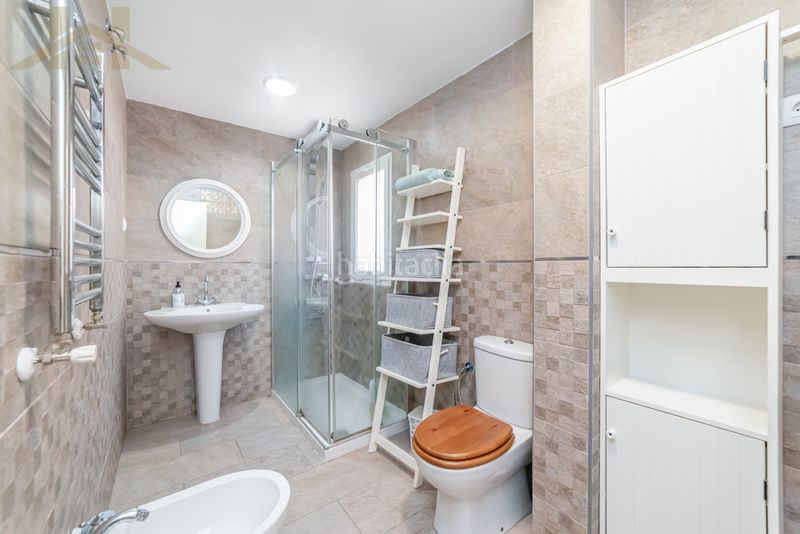 Foto d63fe552-60e5-4681-8284-54d8a33c3ad4. Casa aparellada a calle carmen martín gaite 14 a Rivas - Vaciamadrid