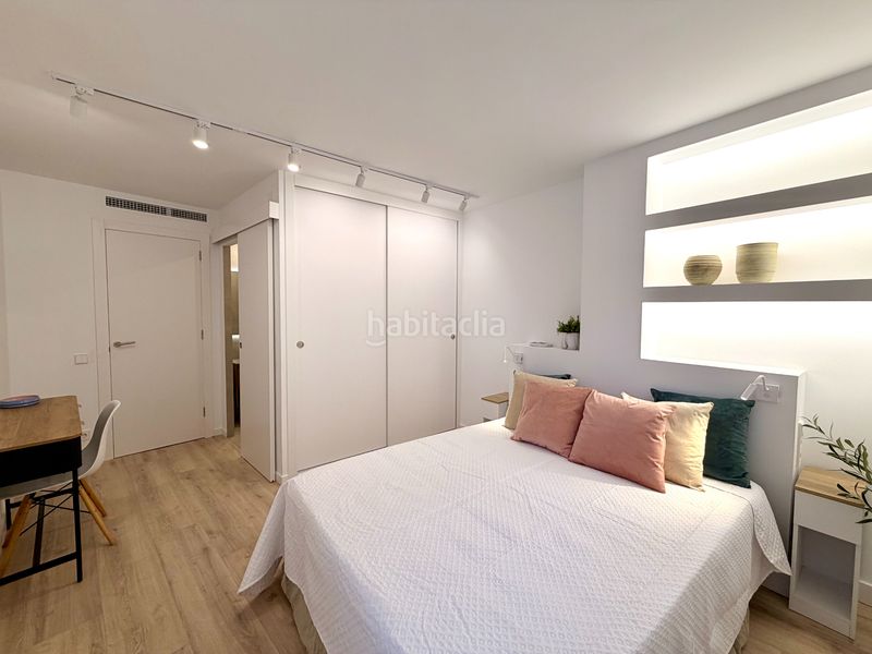 Foto 1e9044c5-46d2-4594-8025-a1082f5ae218. Appartamento in carrer migdia 9 in Eixample Nord Girona