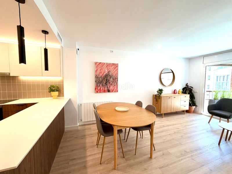 Foto 81024fb3-b8f0-4fe7-a82c-4afbe103a713. Appartamento in carrer migdia 9 in Eixample Nord Girona