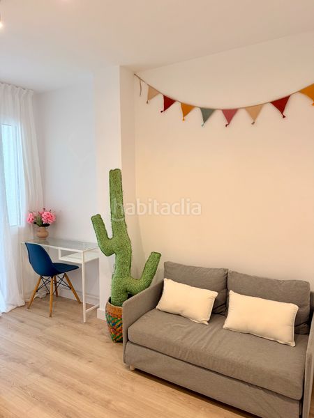 Foto b533f9ea-17e9-4248-9e98-b01d5ba5b652. Appartamento in carrer migdia 9 in Eixample Nord Girona