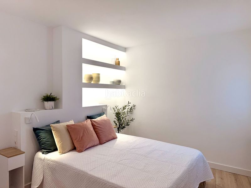 Foto bab9c8d4-ce1a-45e5-a06c-96087b20134d. Appartamento in carrer migdia 9 in Eixample Nord Girona