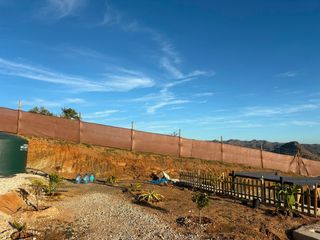 Finca r�stica en Almog�a. Terreno en venta en m�laga