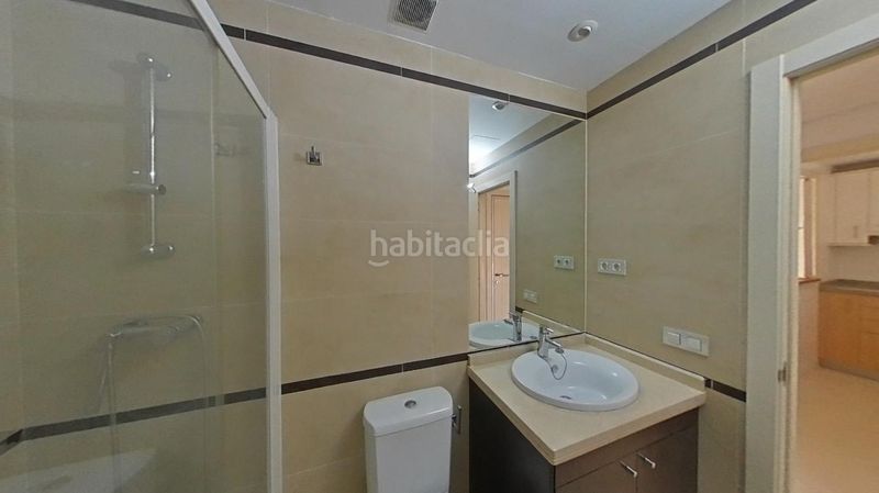 Foto baf037d7-6915-4eb4-bff7-2885cf10d7af. Pis amb aparcament piscina a Legazpi Madrid