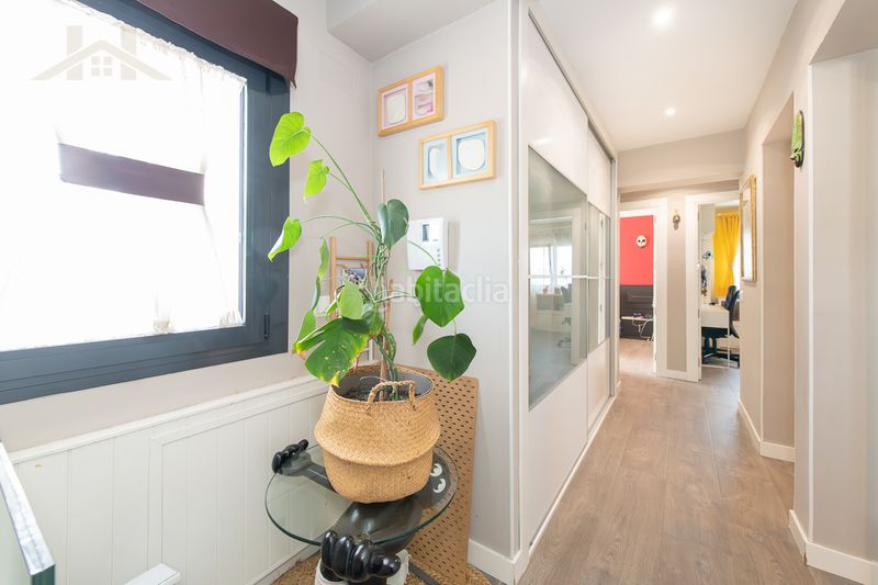 Foto 5b5b82ff-6113-4d01-93dd-80a2b14c8cee. Casa aparellada amb calefacció aparcament piscina a Arganda del Rey