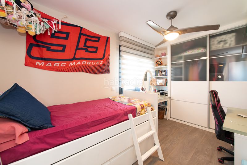 Foto 9cdabecb-5dc6-4d86-ae98-fb87de4b6771. Casa aparellada amb calefacció aparcament piscina a Arganda del Rey