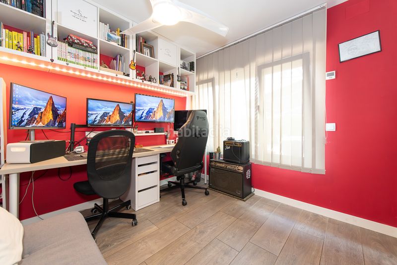 Foto ab4e1f73-4b05-4d56-aa1d-d4a8660cb422. Casa aparellada amb calefacció aparcament piscina a Arganda del Rey