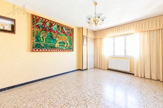 Flat  Calle leonor de cortinas