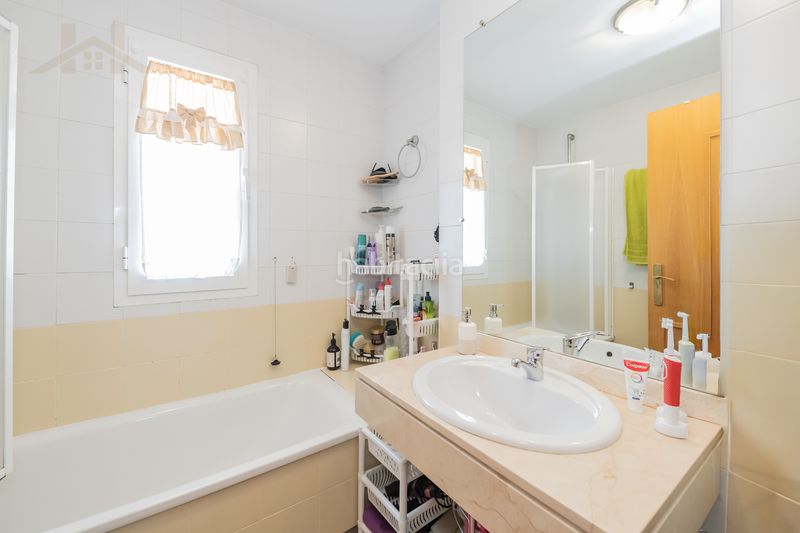 Foto eb5f0bbd-cf3b-4f4a-bb4e-5df55868d228. Etagenwohnung mit heizung parking in Los Villares Arganda del Rey