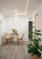Rent Flat  Calle de juan blas de ubide. Apartamento reformado con acabados premium y modernos