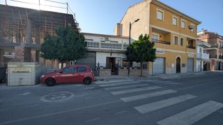 Casa adossada  Avenida san miguel 3. Bonita casa unifamiliar situada en hijar