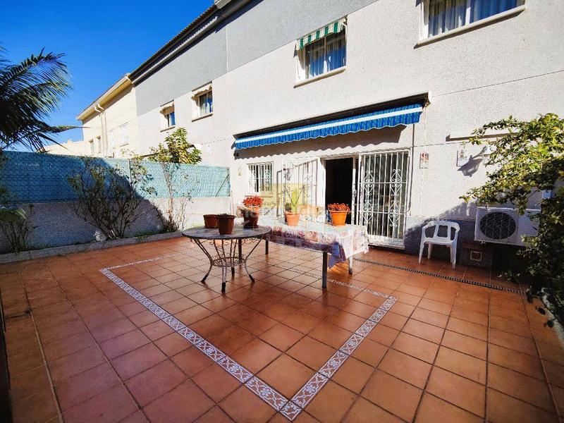 Foto 6dcda2b5-5de8-489c-ac75-514857b323ca. Casa amb calefacció aparcament a La Collada-Sis Camins Vilanova i la Geltrú