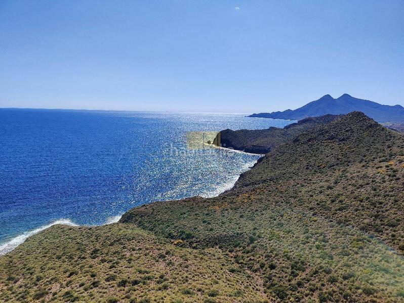 Foto dd68f884-8a53-4efc-a608-8cb8fdd046d1. Terreny residencial a Las Negras Níjar