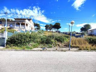 Terreny residencial a Castellet i la Gornal. Un buen terreno.