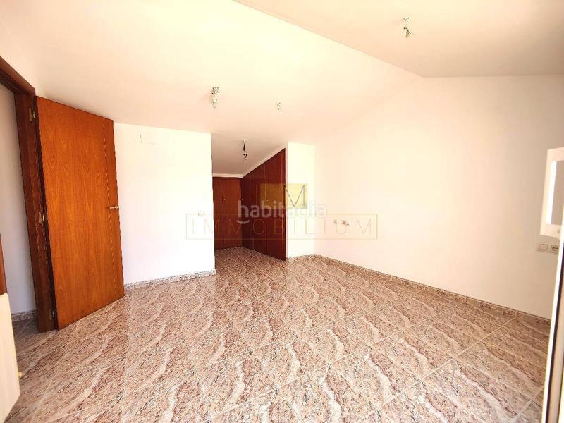 Foto 46834cdc-1a02-4c3a-a070-24a29d263a79. Dúplex  con doble terraza en pleno centro funcionalidad, amplitud y ubicación inmejorable en Cubelles