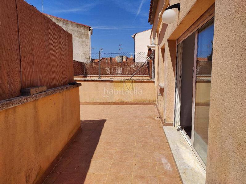 Foto 8e231648-d986-4687-8797-dec5debb5057. Dúplex  con doble terraza en pleno centro funcionalidad, amplitud y ubicación inmejorable en Cubelles