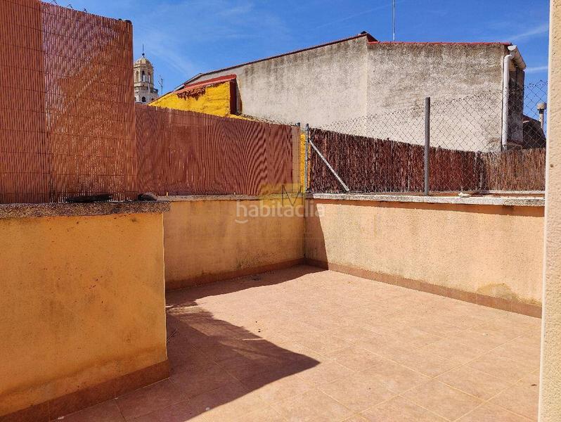 Foto ce4eb087-7f42-4025-99af-f28f77c5f2fe. Dúplex  con doble terraza en pleno centro funcionalidad, amplitud y ubicación inmejorable en Cubelles