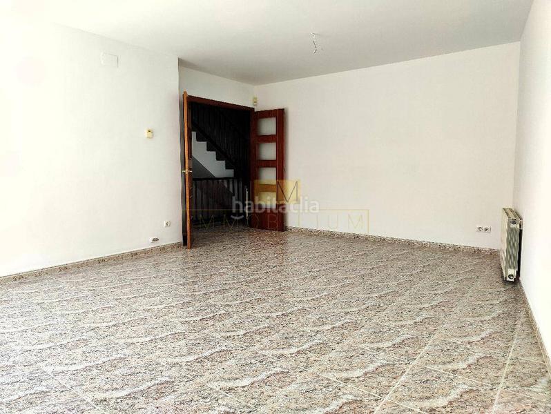 Foto ddfdebcb-c4c4-4a7d-8138-afa9745190e6. Dúplex  con doble terraza en pleno centro funcionalidad, amplitud y ubicación inmejorable en Cubelles
