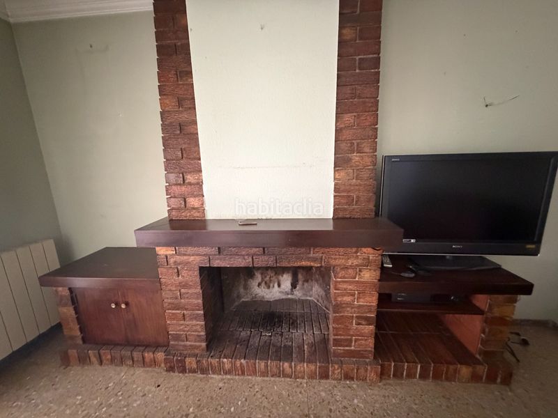 Foto 26da8ee9-6c29-467d-a51e-7b4daec6a050. Casa adossada amb xemeneia calefacció aparcament a Vila-seca