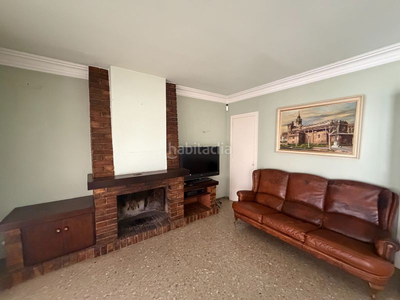 Foto 787057a2-f6f5-4de3-ba90-c5434438d74e. Casa adossada amb xemeneia calefacció aparcament a Vila-seca