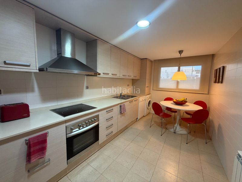 Foto 2116f838-46b1-440d-ab13-b9dda8253c7c. Semi detached house in carrer de santiago costa 7 in Cambrils