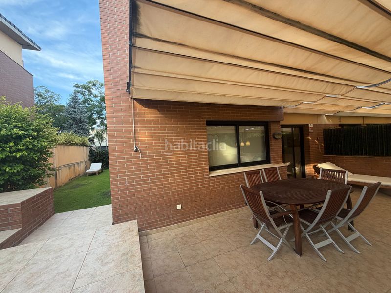 Foto bb44d6ac-4fc1-4e12-a0fd-e738b7f536cd. Semi detached house in carrer de santiago costa 7 in Cambrils