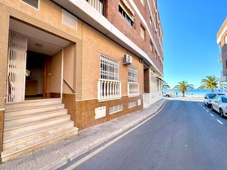 Pis  Calle calatrava. Exclusiva planta baja con vistas al mar: su nuevo hogar a 30 met