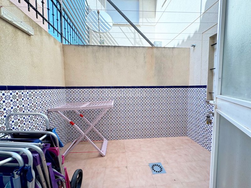 Foto 9f01909f-0766-42f0-959d-458d04ee2c0f. Semi detached house with parking in Torre de la Horadada Pilar de la Horadada