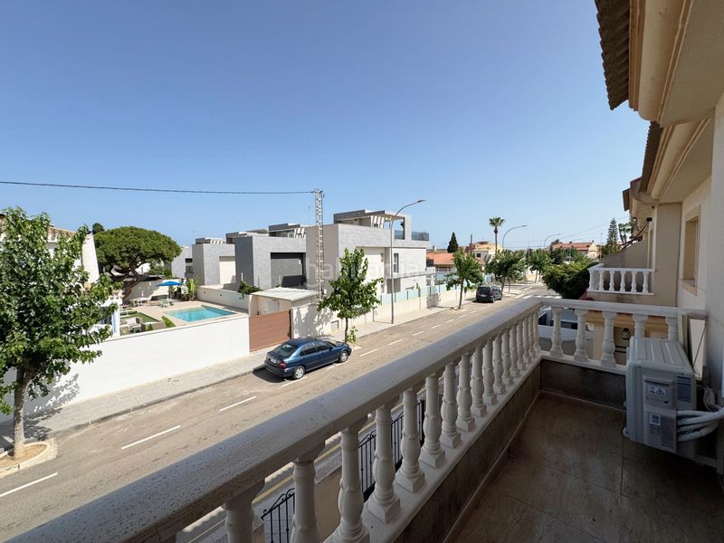 Foto cefea528-7b06-4920-9bfa-ecb18a879035. Semi detached house with parking in Torre de la Horadada Pilar de la Horadada