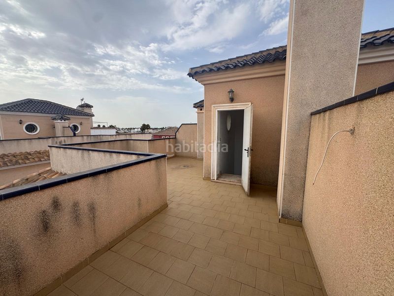 Foto fec27c5d-3053-4617-a0af-18f9010998be. Casa adossada amb aparcament piscina a Roda San Javier