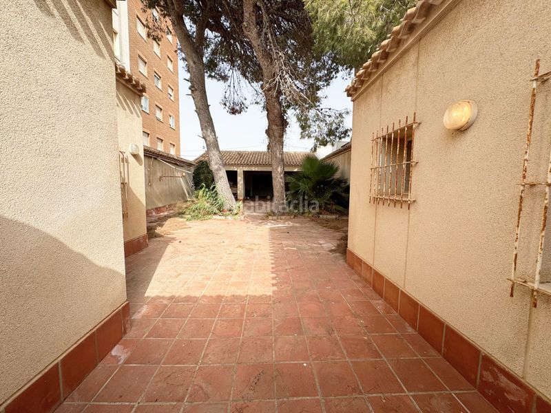 Foto 5a8fca12-6185-47c3-a7d4-bb21e1e473d1. Casa aparellada amb aparcament a Santiago de La Ribera San Javier