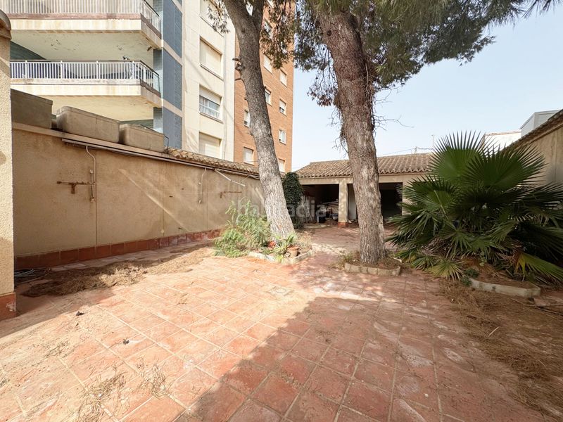 Foto 98984377-f20a-4a9c-b380-ade5deb4706e. Casa aparellada amb aparcament a Santiago de La Ribera San Javier
