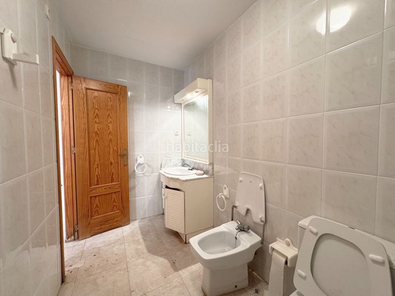 Foto b3cdf050-4be9-4cf8-97b0-834f2a84a1eb. Casa aparellada amb aparcament a Santiago de La Ribera San Javier