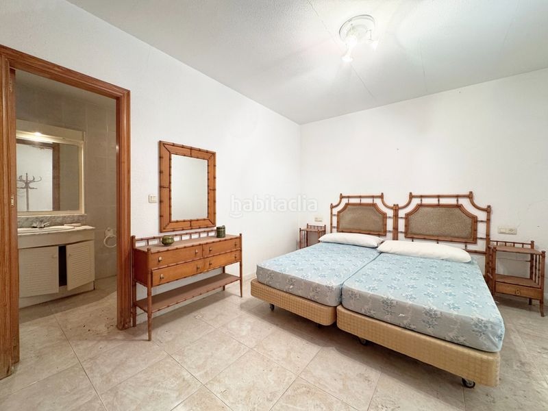 Foto baf99a7d-fa97-49ef-882a-99b6785ed03f. Casa aparellada amb aparcament a Santiago de La Ribera San Javier