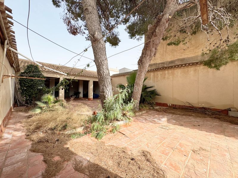 Foto c3554f80-33d5-4763-983c-227d894e969d. Casa aparellada amb aparcament a Santiago de La Ribera San Javier