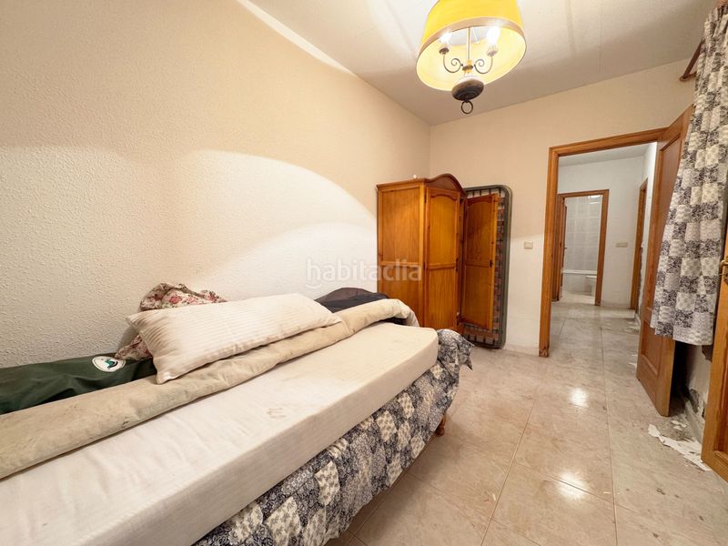Foto c8700096-6a1e-4b38-9e14-bc39efdb7381. Casa aparellada amb aparcament a Santiago de La Ribera San Javier
