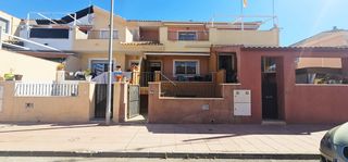 Casa adossada  Calle bruselas. Magnífico chalet adosado en euro-roda