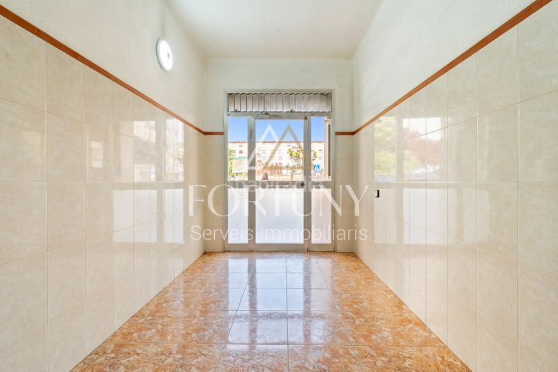 Foto 8e9e2416-9b88-48cd-b88f-b6e1b3fe2174. Piso  en venta en Sant Pere i Sant Pau Tarragona