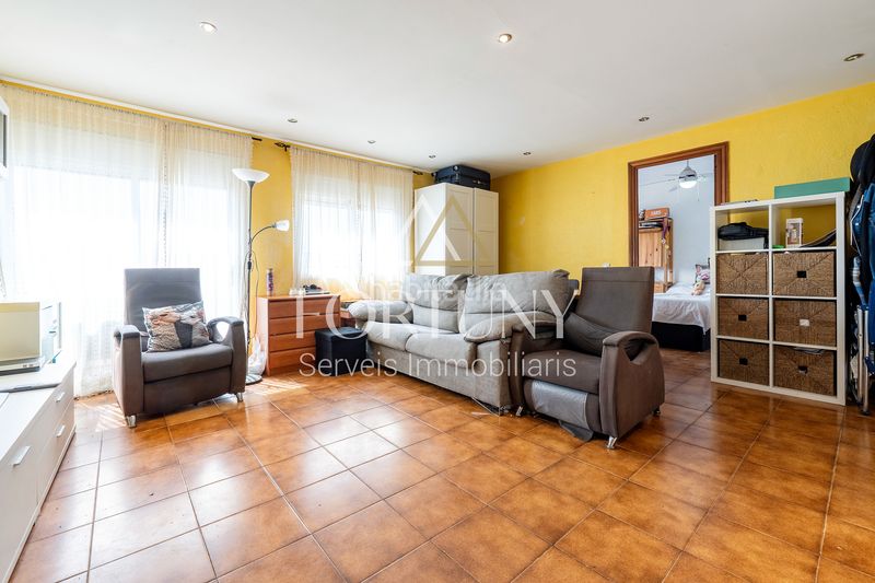 Foto 92816503-1708-45d8-beb3-1cd0e2c6ecd4. Piso  en venta en Sant Pere i Sant Pau Tarragona