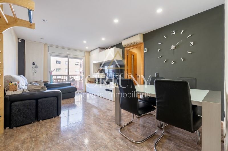 Foto 248652f8-5517-443c-b3cb-d399d351fe3f. Pis a Sant Pere i Sant Pau Tarragona