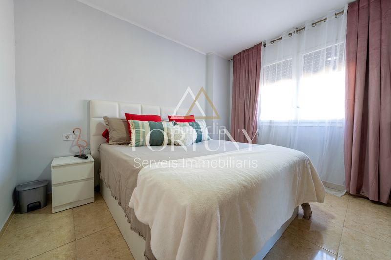 Foto 0a719720-88f4-45a8-9c53-010a30710f14. Pis amb aparcament a Torreforta Tarragona