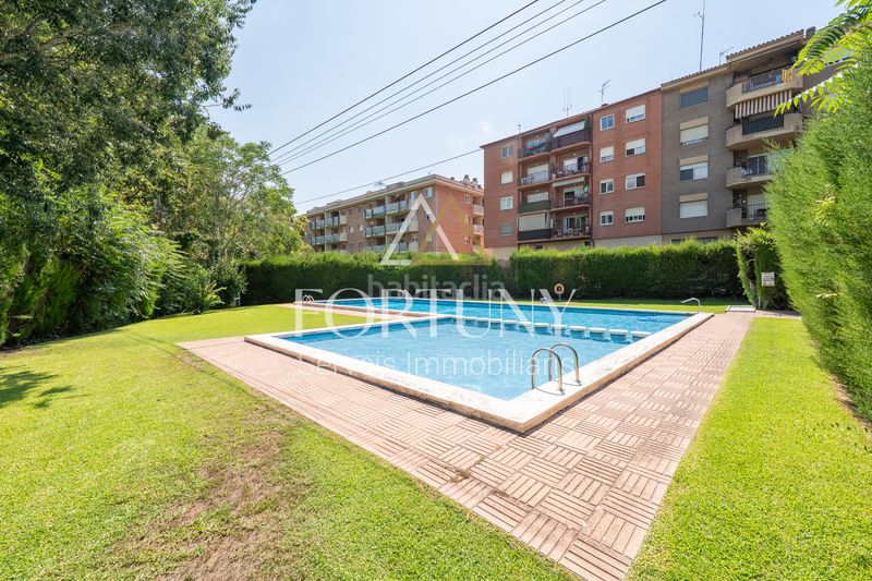Foto 43afabf0-6468-48e8-9990-c6b146a679bf. Pis amb aparcament piscina a Catllar (El)