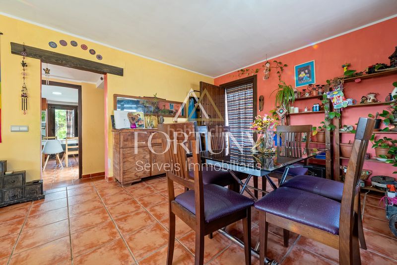 Foto 19bbc3cf-0425-497d-a22e-dffbd0eac275. Casa  en venta en el catllar en Catllar (El)