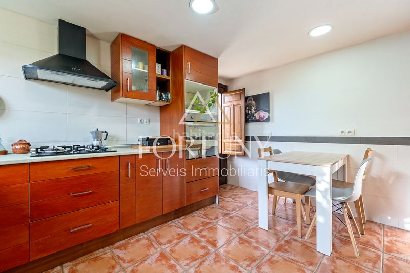 Foto 2322f43e-4179-4be1-a55c-940d396f9d05. Casa  en venta en el catllar en Catllar (El)
