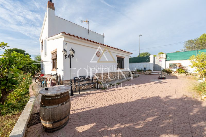 Foto 8ae4dd6f-1737-4524-ac87-64e37ec25f33. Casa  en venta en el catllar en Catllar (El)